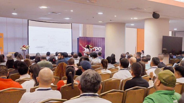 Galeria-Expoferia-mundial-zona-libre-de-colon-2024-panama-17-768x432